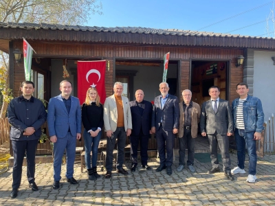 Ҭырқәтәылатәи Ареспублика, Бурса ақ. еиҿкаау аҧсуаа ркультуратә центр аҟны имҩаҧысит ҳџьынџьуааи Аҧснытәи аделегациеи реиҧылара