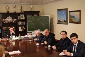 Встреча Председателя Государственного комитета Республики Абхазия по репатриации Харазия Вадима Николаевича с Ректором Абхазского Государственного университета Алеко Алексеевичем Гварамия.
